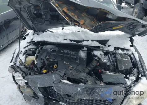 2010 Toyota Corolla Le z USA, uszkodzony, nr VIN 2T1BU4EE8AC525193